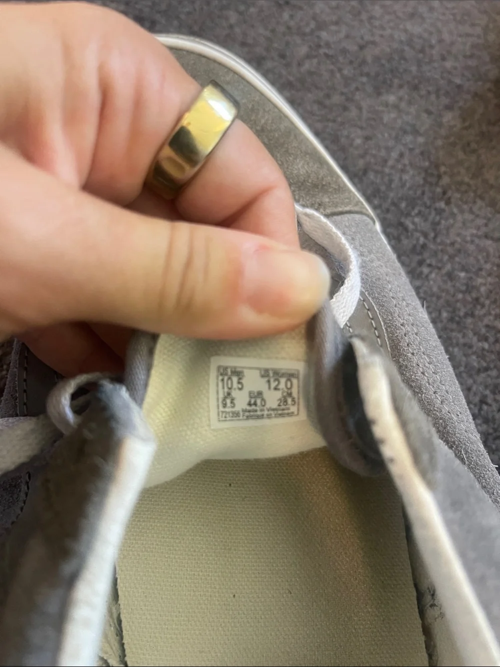 Vans Men's Low-Top Suede Sneakers in Light Gray and White